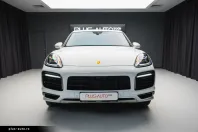 Porsche Cayenne din 2023 cu 68.302 km - oferta POR180358 - foto 2