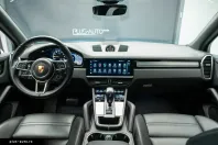 Porsche Cayenne din 2023 cu 68.302 km - oferta POR180358 - foto 13