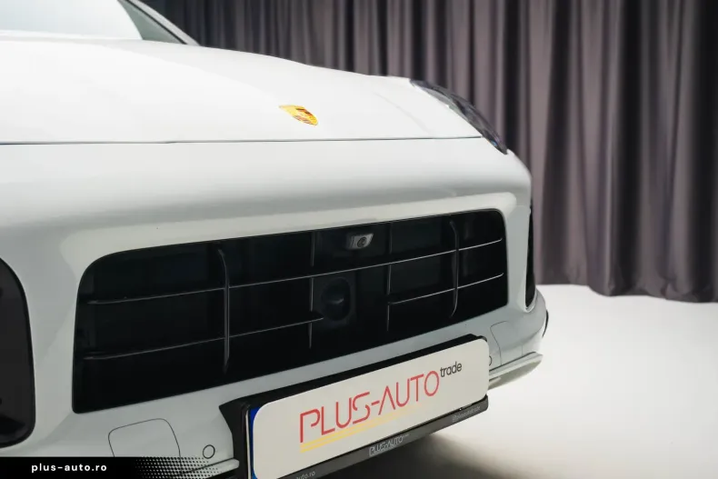 Porsche Cayenne din 2023 cu 68.302 km - oferta POR180358 - foto 29