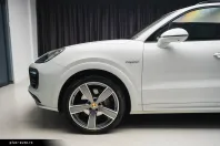 Porsche Cayenne din 2023 cu 68.302 km - oferta POR180358 - foto 30