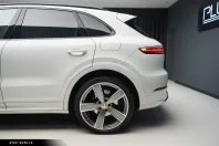 Porsche Cayenne din 2023 cu 68.302 km - oferta POR180358 - foto 31