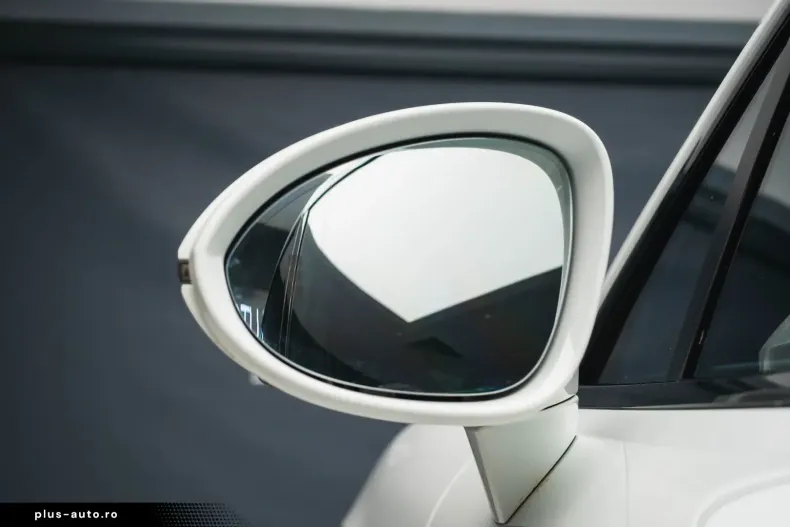 Porsche Cayenne din 2023 cu 68.302 km - oferta POR180358 - foto 35