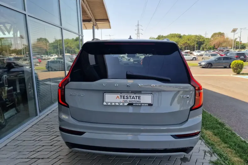 Volvo XC90 din 2025 cu 2.775 km - oferta VOL180359 - foto 7