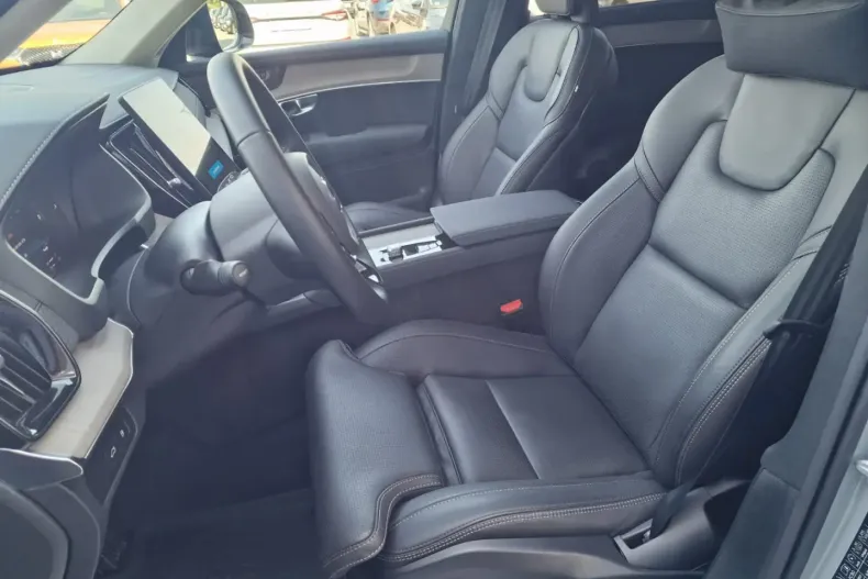 Volvo XC90 din 2025 cu 2.775 km - oferta VOL180359 - foto 10