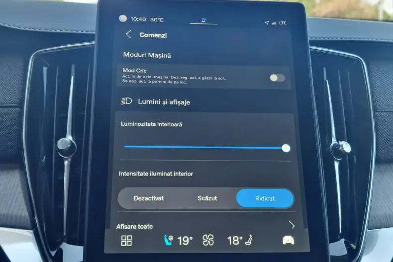 Volvo XC90 din 2025 cu 2.775 km - oferta VOL180359 - foto 22