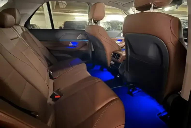 Mercedes-Benz GLC 300 (Clasa GLC) din 2025 cu 50 km - oferta MER180361 - foto 10