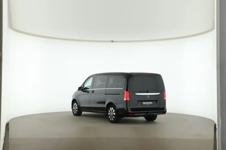 Mercedes-Benz V 300 (Clasa V) din 2024 cu 40.800 km - oferta MER180363 - foto 4