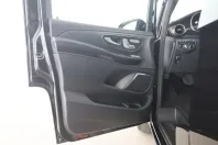 Mercedes-Benz V 300 (Clasa V) din 2024 cu 40.800 km - oferta MER180363 - foto 11