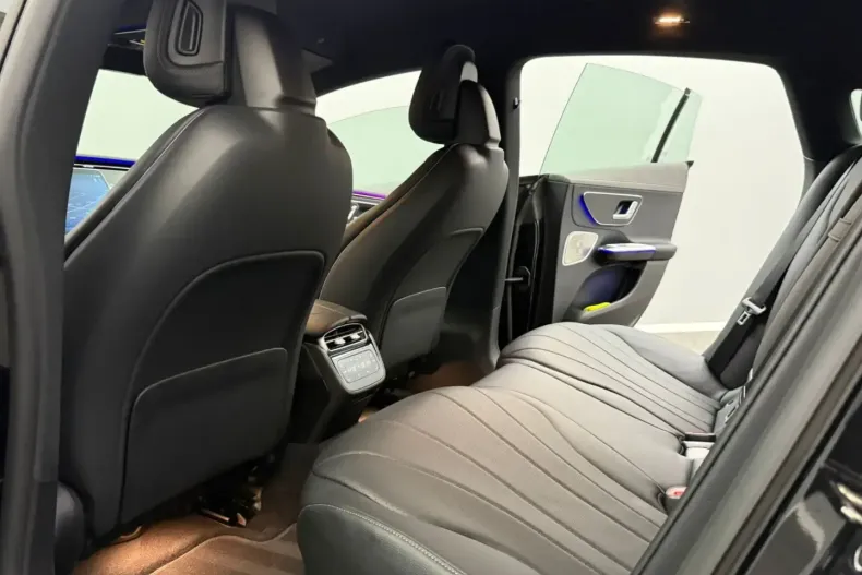 Mercedes-Benz EQE din 2023 cu 60.000 km - oferta MER180365 - foto 13