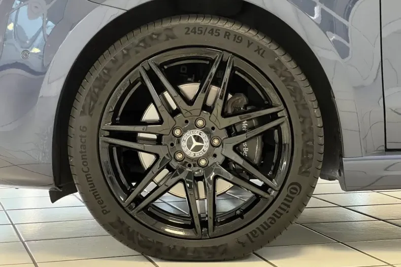 Mercedes-Benz V 300 (Clasa V) din 2023 cu 43.726 km - oferta MER180368 - foto 8