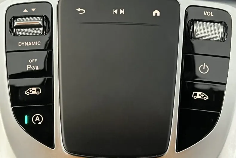 Mercedes-Benz V 300 (Clasa V) din 2023 cu 43.726 km - oferta MER180368 - foto 13