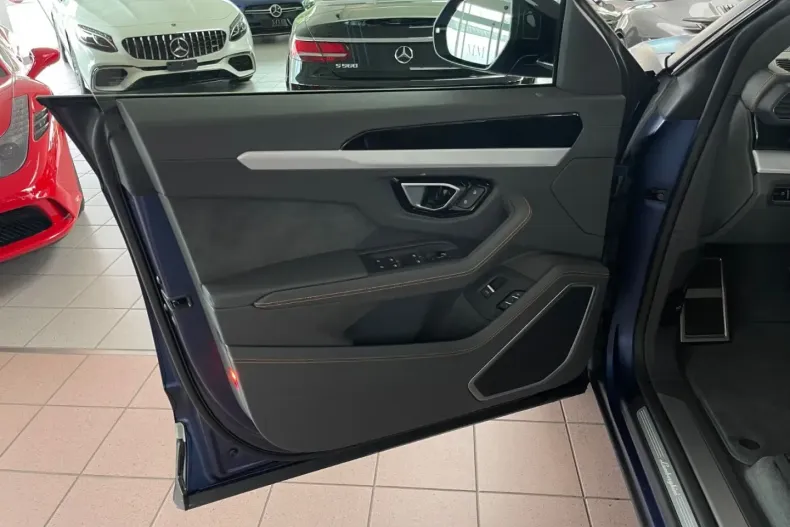 Lamborghini Urus din 2021 cu 55.400 km - oferta LAM180369 - foto 6