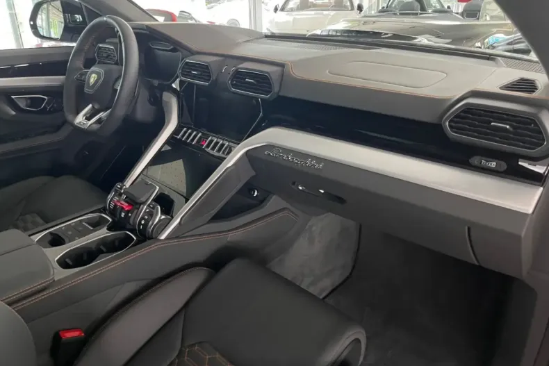 Lamborghini Urus din 2021 cu 55.400 km - oferta LAM180369 - foto 12