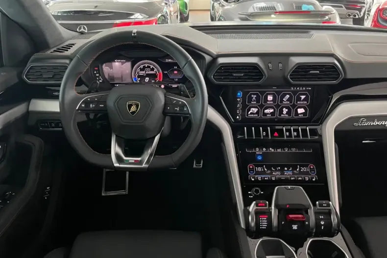 Lamborghini Urus din 2021 cu 55.400 km - oferta LAM180369 - foto 15