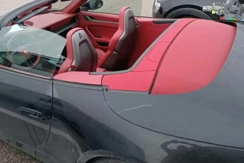 Porsche 911 din 2022 cu 11.000 km - oferta POR180370 - foto 5