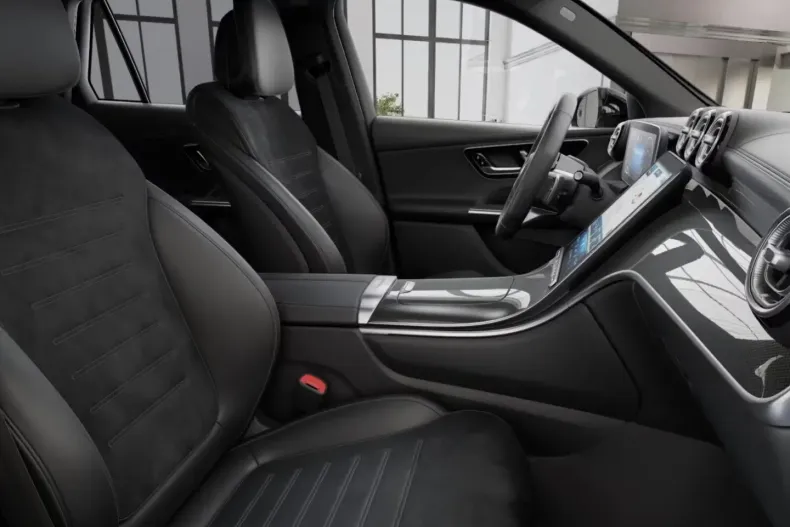 Mercedes-Benz GLC 200 (Clasa GLC) din 2025 cu 8.100 km - oferta MER180371 - foto 6