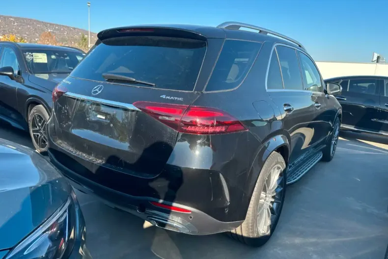 Mercedes-Benz GLC 300 (Clasa GLC) din 2026 cu 70 km - oferta MER180375 - foto 5