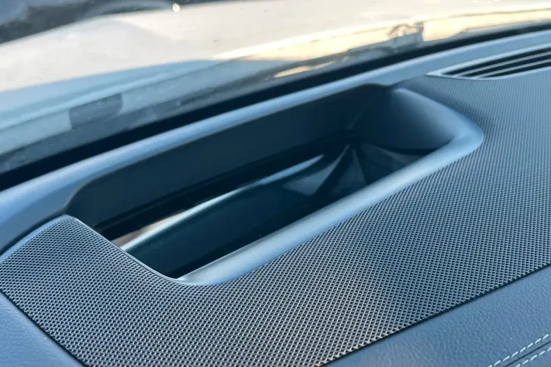 Mercedes-Benz GLC 300 (Clasa GLC) din 2026 cu 70 km - oferta MER180375 - foto 6