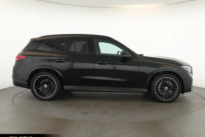 Mercedes-Benz GLC 300 (Clasa GLC) din 2023 cu 72.200 km - oferta MER180379 - foto 3