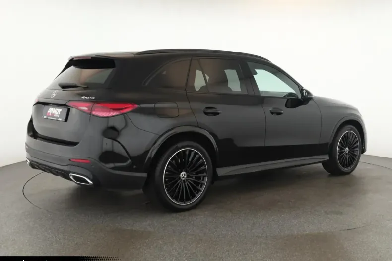 Mercedes-Benz GLC 300 (Clasa GLC) din 2023 cu 72.200 km - oferta MER180379 - foto 6