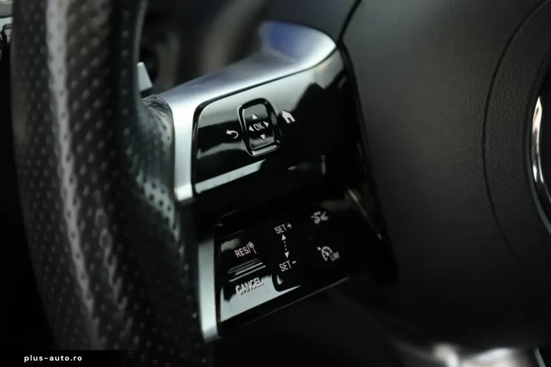 Mercedes-Benz GLC 300 (Clasa GLC) din 2023 cu 72.200 km - oferta MER180379 - foto 10