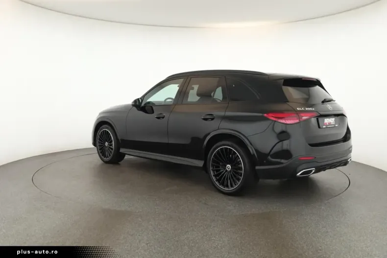 Mercedes-Benz GLC 300 (Clasa GLC) din 2023 cu 72.200 km - oferta MER180379 - foto 28