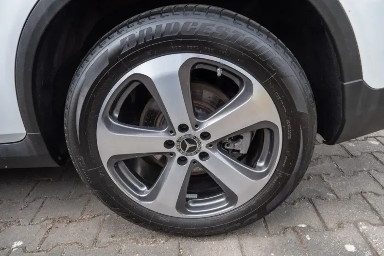 Mercedes-Benz GLC 400 (Clasa GLC) din 2022 cu 72.223 km - oferta MER180381 - foto 5