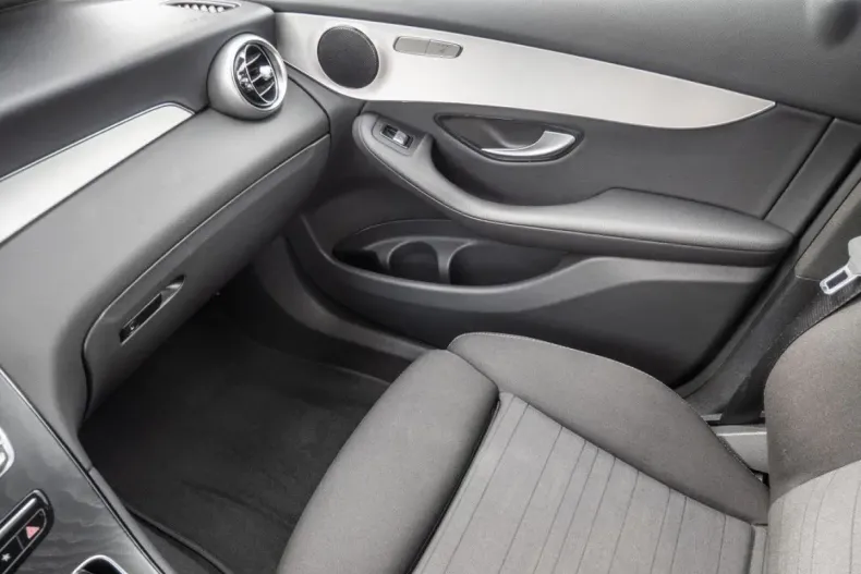 Mercedes-Benz GLC 400 (Clasa GLC) din 2022 cu 72.223 km - oferta MER180381 - foto 13