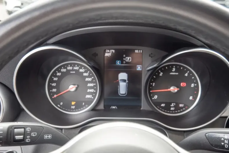 Mercedes-Benz GLC 400 (Clasa GLC) din 2022 cu 72.223 km - oferta MER180381 - foto 14