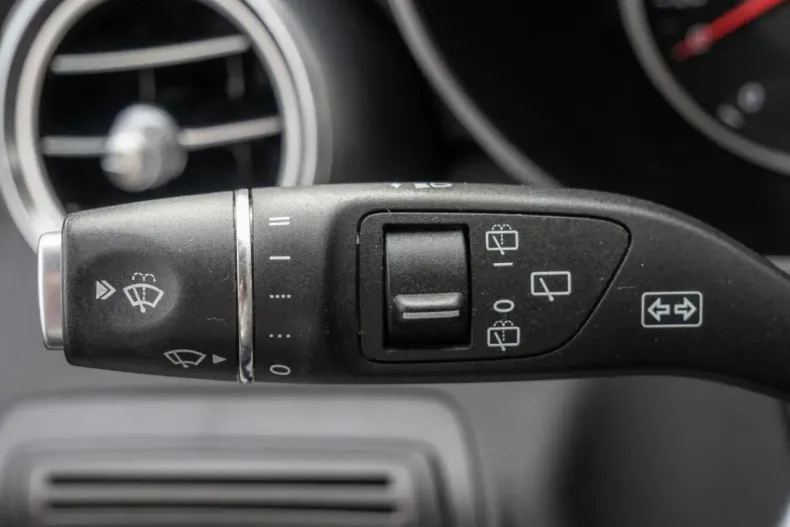 Mercedes-Benz GLC 400 (Clasa GLC) din 2022 cu 72.223 km - oferta MER180381 - foto 15