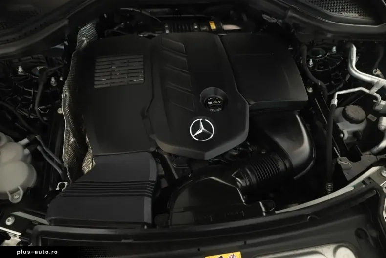 Mercedes-Benz GLC 300 (Clasa GLC) din 2023 cu 65.300 km - oferta MER180383 - foto 8