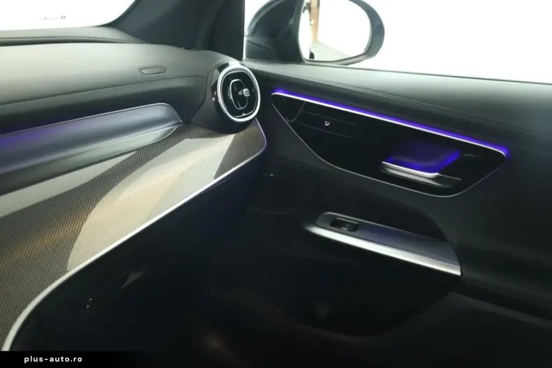 Mercedes-Benz GLC 300 (Clasa GLC) din 2023 cu 65.300 km - oferta MER180383 - foto 13