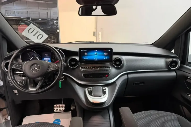 Mercedes-Benz V 300 (Clasa V) din 2022 cu 77.000 km - oferta MER180389 - foto 27