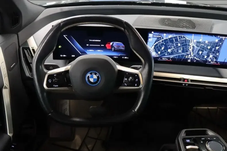 BMW iX (Seria i) din 2022 cu 68.475 km - oferta BMW180392 - foto 11