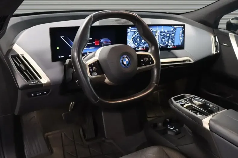 BMW iX (Seria i) din 2022 cu 68.475 km - oferta BMW180392 - foto 14