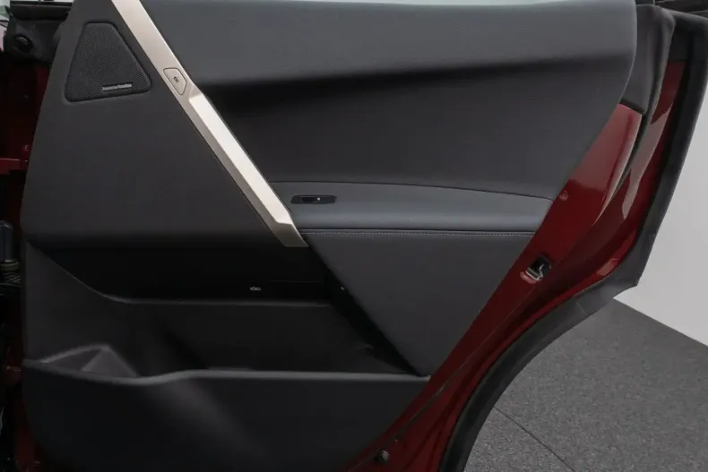 BMW iX (Seria i) din 2022 cu 41.975 km - oferta BMW180394 - foto 30