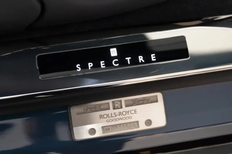 Rolls-Royce Spectre din 2024 cu 30.151 km - oferta ROL180397 - foto 12