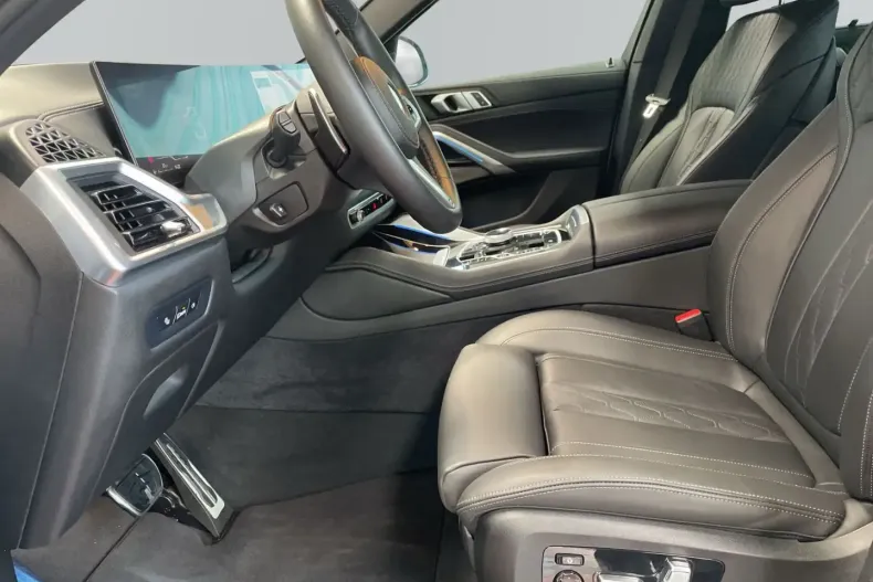 BMW X6 (Seria X) din 2024 cu 5.965 km - oferta BMW180398 - foto 8