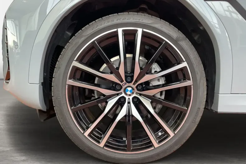 BMW X6 (Seria X) din 2024 cu 5.965 km - oferta BMW180398 - foto 17