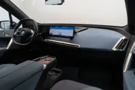 BMW iX (Seria i) din 2022 cu 60.162 km - oferta BMW180404 - foto 39