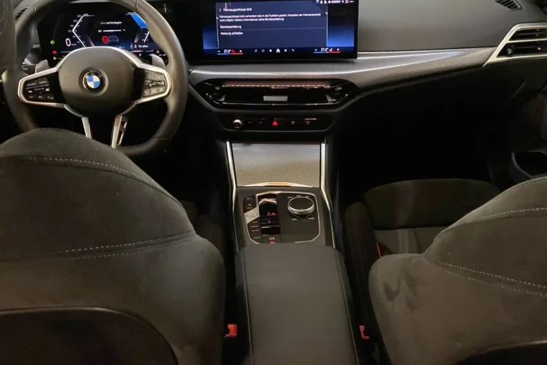 BMW 330 (Seria 3) din 2024 cu 11.534 km - oferta BMW180409 - foto 2