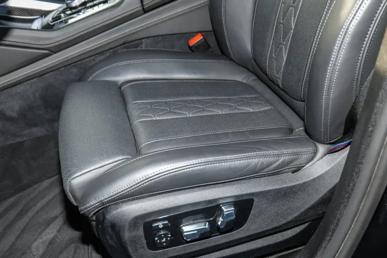 BMW X6 (Seria X) din 2024 cu 34.456 km - oferta BMW180412 - foto 21