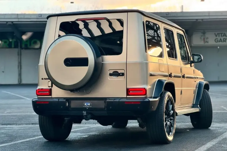 Mercedes-Benz G 500 (Clasa G) din 2023 cu 39.300 km - oferta MER180414 - foto 4