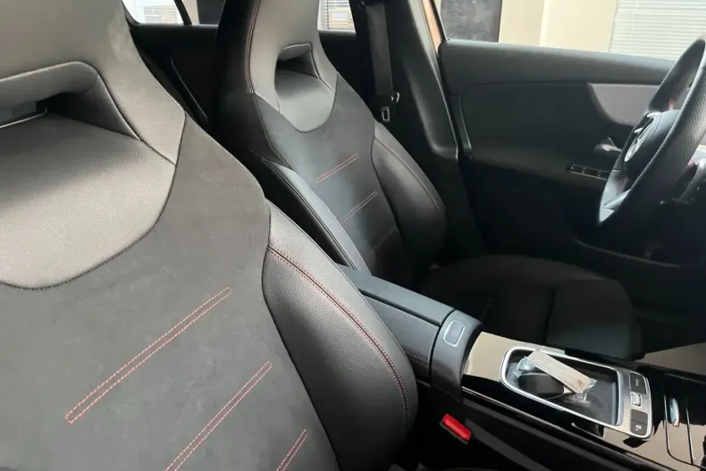 Mercedes-Benz A 250 din 2024 cu 32.000 km - oferta MER180416 - foto 8