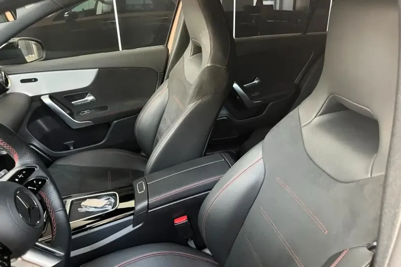 Mercedes-Benz A 250 din 2024 cu 32.000 km - oferta MER180416 - foto 9