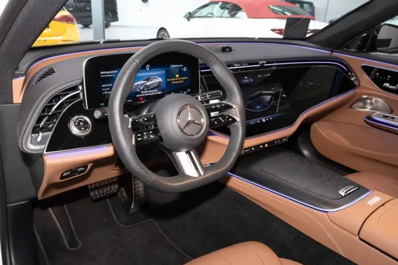 Mercedes-Benz E 200 din 2024 cu 17.840 km - oferta MER180421 - foto 4