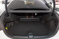 Mercedes-Benz E 200 din 2024 cu 17.840 km - oferta MER180421 - foto 13