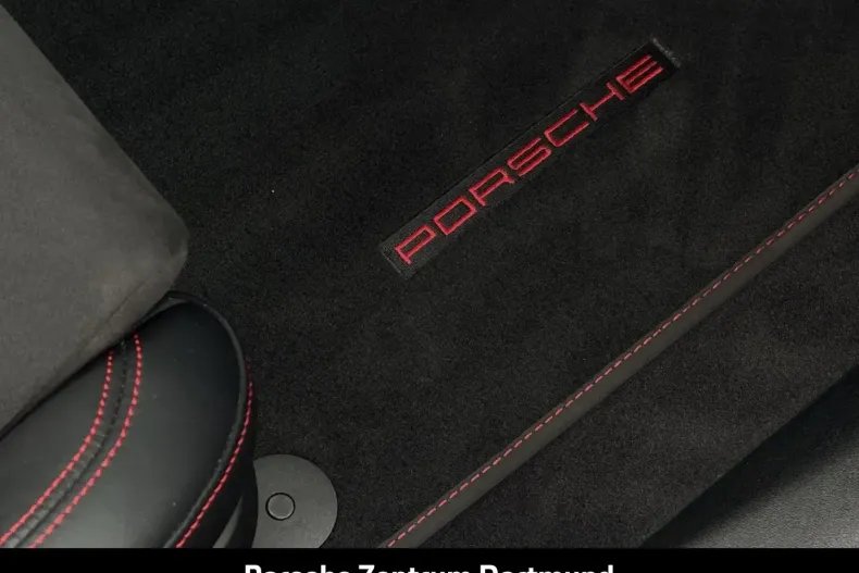 Porsche 992 din 2024 cu 33.495 km - oferta POR180424 - foto 29