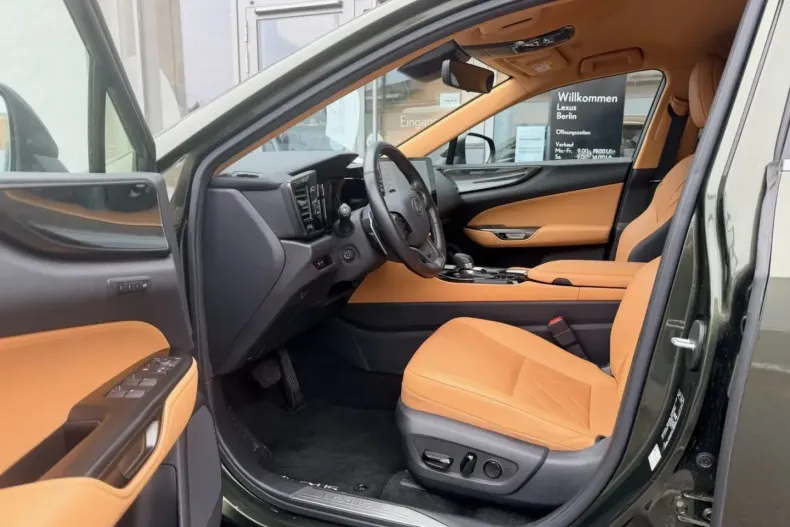 Lexus NX 450h din 2022 cu 47.156 km - oferta LEX180426 - foto 4