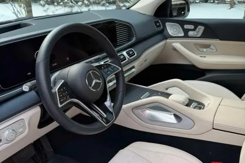 Mercedes-Benz GLE 450 (Clasa GLE) din 2025 cu 17.900 km - oferta MER180428 - foto 8